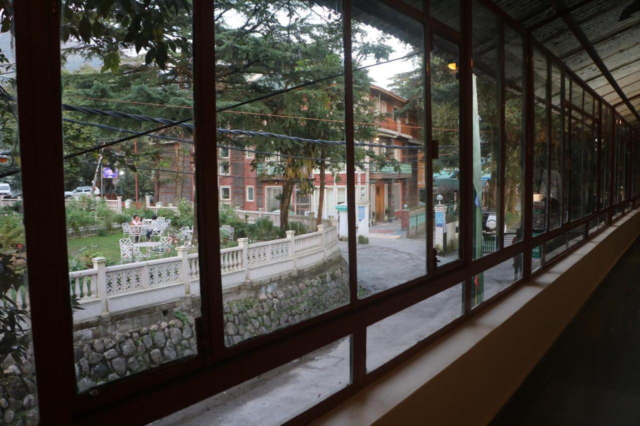 Pema Thang Hotel Kangra Eksteriør billede