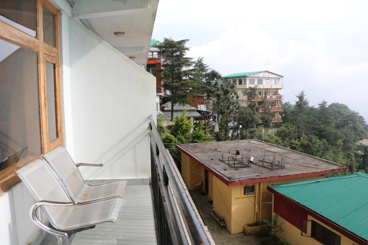 Pema Thang Hotel Kangra Eksteriør billede